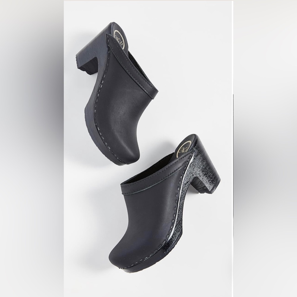 No. 6 old School High Heel Clogs